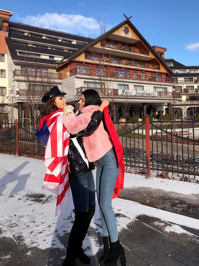 Bỏ qua ồn &agrave;o bị đồn mua giải, Minh T&uacute; giơ cờ Việt Nam đầy tự h&agrave;o ở Miss Supranational - Ảnh 8.