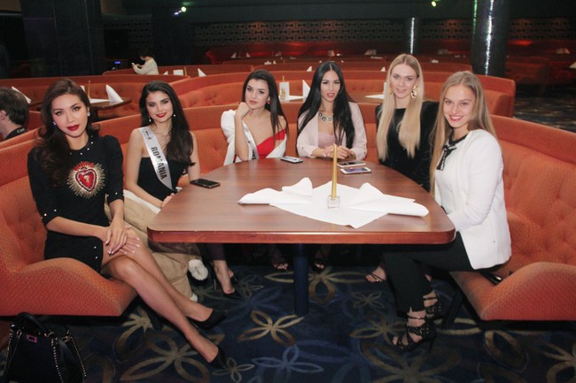 Sau ồn &agrave;o bị tố mua giải, Minh T&uacute; sang trọng quay trở lại, nổi bật giữa d&agrave;n th&iacute; sinh Miss Supranational 2018 - Ảnh 7.