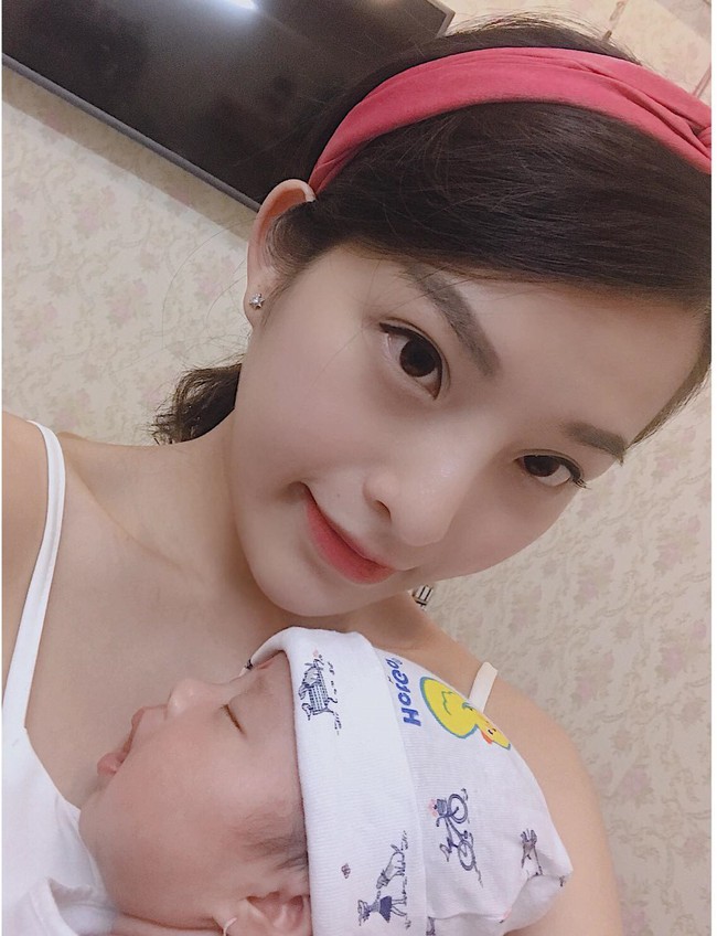 Chẳng cần tập luyện, mẹ 9x giảm 9kg 1 th&aacute;ng sau khi sinh nhờ chăm uống nước pha loại hạt n&agrave;y  - Ảnh 4.