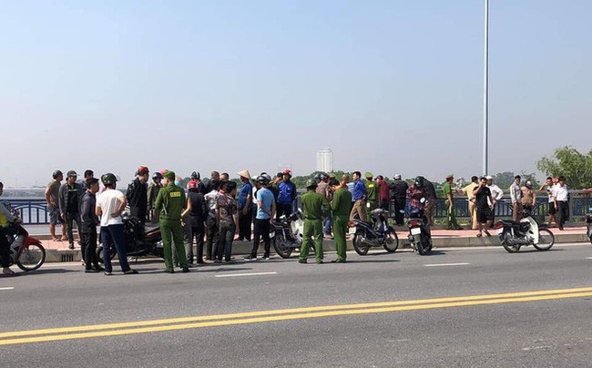 Gia cảnh &eacute;o le của nữ sinh đang mang bầu nhảy cầu tự tử sau khi c&atilde;i nhau với bạn trai - Ảnh 1.