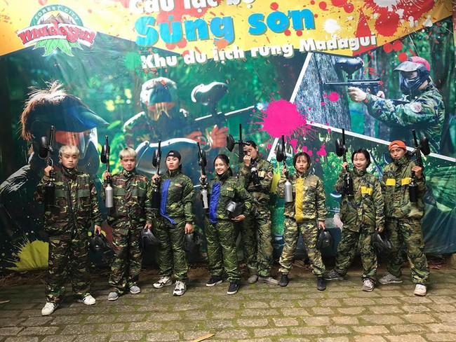 Sau khi ly h&ocirc;n với L&acirc;m Vinh Hải, L&yacute; Phương Ch&acirc;u ng&agrave;y c&agrave;ng hở bạo, kh&ocirc;ng ngần ngại ngọt ng&agrave;o c&ugrave;ng t&igrave;nh mới - Ảnh 2.