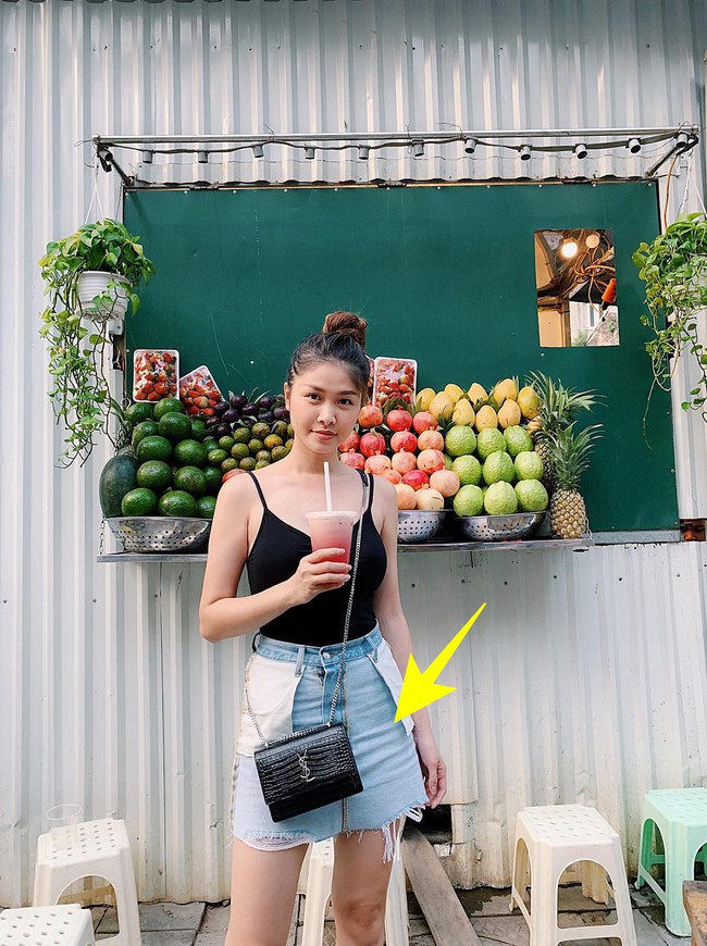 Thủy Anh - b&agrave; x&atilde; Đăng Kh&ocirc;i ch&iacute;nh thức đặt dấu mốc v&agrave;ng son cho xu hướng thời trang mặc v&aacute;y tr&aacute;i - Ảnh 1.