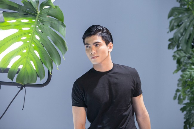 Giữa ồn &agrave;o x&uacute;c phạm gia đ&igrave;nh th&iacute; sinh, phần thị phạm kh&oacute;c ngay tại chỗ của Minh Hằng lại được đ&agrave;o bới  - Ảnh 13.