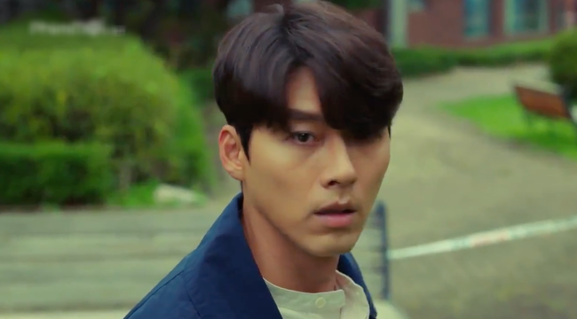 Hyun Bị bị kẻ từ c&otilde;i chết quay về &aacute;m s&aacute;t, t&eacute; lầu ngay trước mặt Park Shin Hye - Ảnh 3.