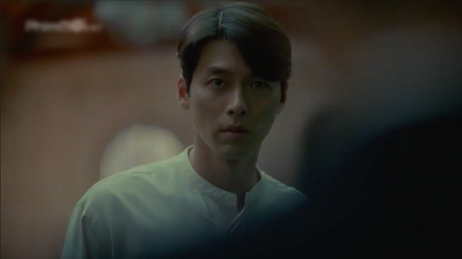 Hyun Bị bị kẻ từ c&otilde;i chết quay về &aacute;m s&aacute;t, t&eacute; lầu ngay trước mặt Park Shin Hye - Ảnh 8.