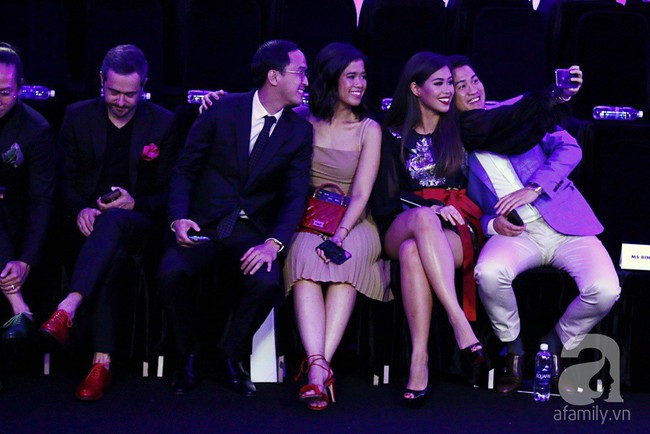 Lần đầu ti&ecirc;n vợ chồng Tăng Thanh H&agrave; c&ocirc;ng khai l&agrave;m điều n&agrave;y giữa đ&aacute;m đ&ocirc;ng  - Ảnh 8.