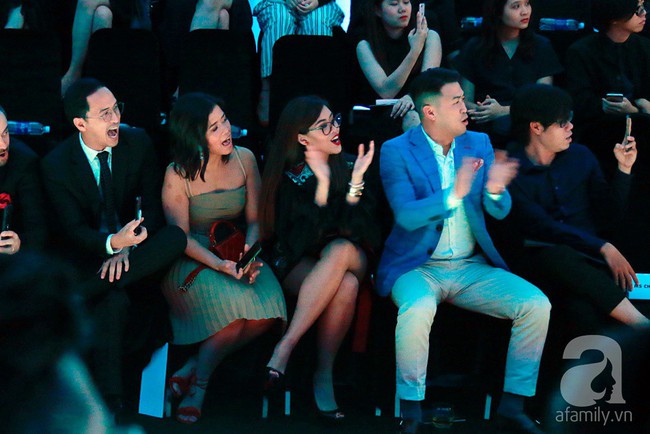 Lần đầu ti&ecirc;n vợ chồng Tăng Thanh H&agrave; c&ocirc;ng khai l&agrave;m điều n&agrave;y giữa đ&aacute;m đ&ocirc;ng  - Ảnh 10.