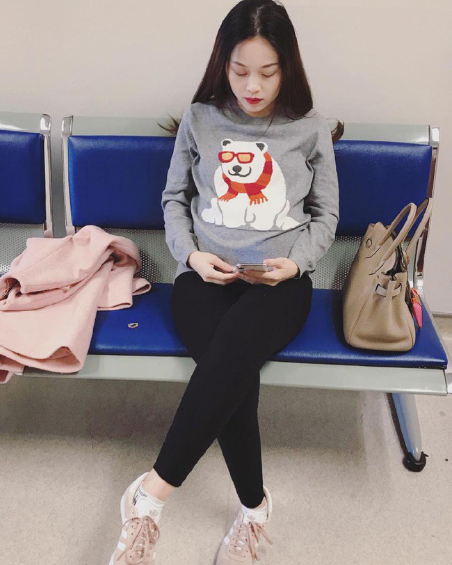 Hằng T&uacute;i bị người th&acirc;n than phiền l&uacute;c n&agrave;o cũng thấy chửa với đẻ, đ&acirc;y l&agrave; phản ứng của b&agrave; mẹ 4 con - Ảnh 3.