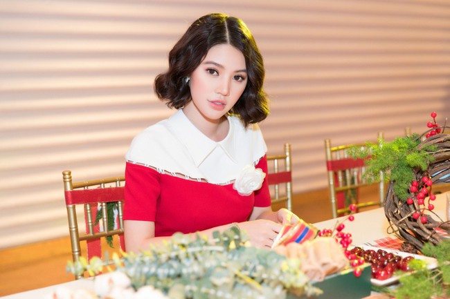 Hoa Hậu con nh&agrave; gi&agrave;u Jolie Nguyễn l&agrave;m qu&agrave; gi&aacute;ng sinh tặng trẻ em ngh&egrave;o - Ảnh 5.