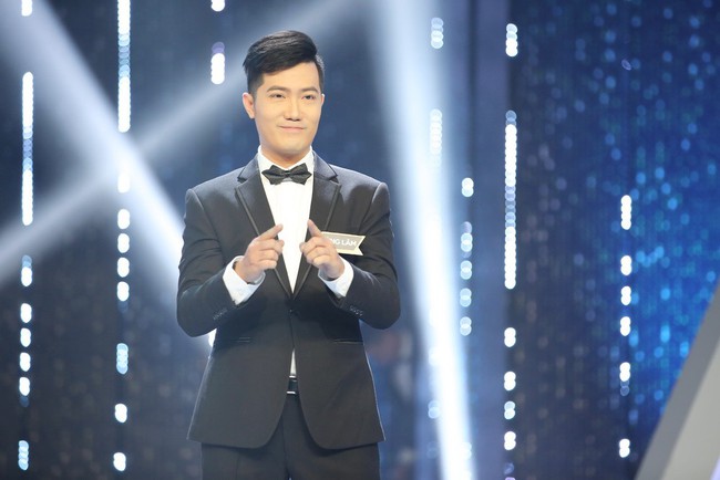 Người ấy l&agrave; ai?: Ch&agrave;ng tiếp vi&ecirc;n h&agrave;ng kh&ocirc;ng Vietnam Airlines c&ocirc;ng khai giới t&iacute;nh thứ 3, nhưng vỡ &ograve;a nhất l&agrave; khi mẹ anh - Ảnh 1.