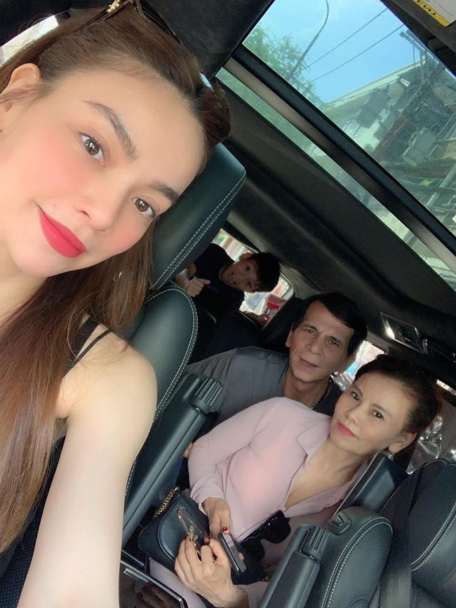 &ldquo;Soi&rdquo; nhất cử nhất động của sao Việt (16/12) - Ảnh 1.