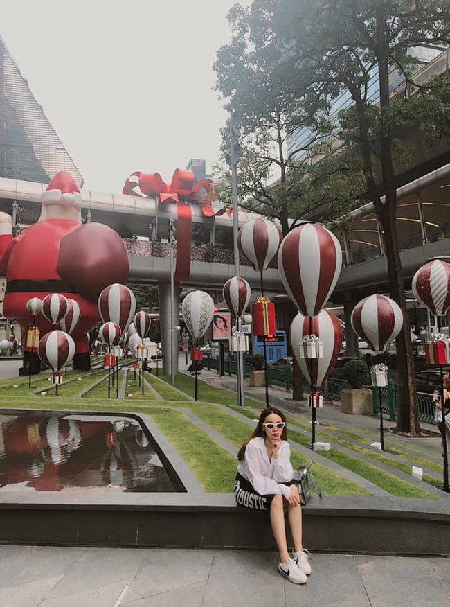 &ldquo;Soi&rdquo; nhất cử nhất động của sao Việt (16/12) - Ảnh 9.