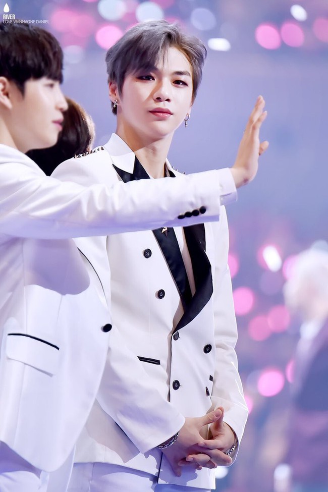 L&agrave; sao H&agrave;n duy nhất lọt top 10 nghệ sĩ đẹp nhất thế giới của xứ tỷ d&acirc;n, mỹ nam n&agrave;y l&agrave; ai m&agrave; hot đến vậy? - Ảnh 10.