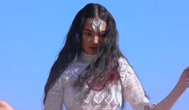 V&otilde; Ho&agrave;ng Yến bất ngờ bốc hơi, đem con bỏ chợ trước B&aacute;n kết The Face 2018 - Ảnh 9.