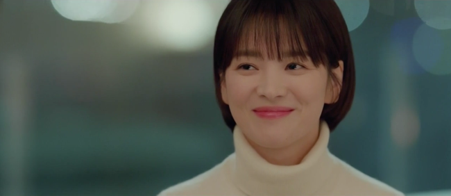 Mỗi khi thấy nhớ chị đại Song Hye Kyo, phi công trẻ Park Bo Gum sẽ làm điều ngây ngô này - Ảnh 8.