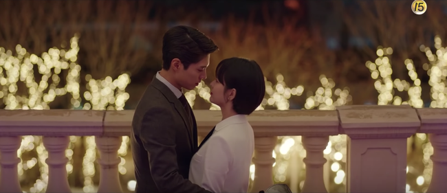 Song Hye Kyo sắp có nụ hôn đầu với phi công trẻ Park Bo Gum? - Ảnh 4.
