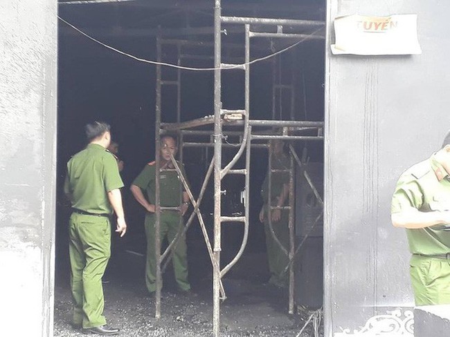 Vụ ch&aacute;y nh&agrave; h&agrave;ng 6 người chết ở Đồng Nai: Nạn nh&acirc;n thứ 7 rất nguy kịch - Ảnh 1.