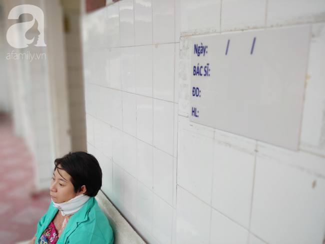 Thương t&acirc;m mẹ trẻ bị lửa xăng đốt n&aacute;t da thịt, một m&igrave;nh chống chọi đau đớn trong viện: &ldquo;Giờ t&ocirc;i chỉ sống v&igrave; con&rdquo; - Ảnh 7.
