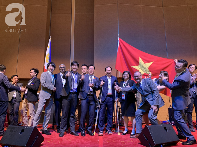 BV c&oacute; Trung t&acirc;m Phẫu thuật nội soi xuất sắc đầu ti&ecirc;n tại VN: Cứu người phụ nữ bị ung thư bằng nội soi 3D - Ảnh 4.