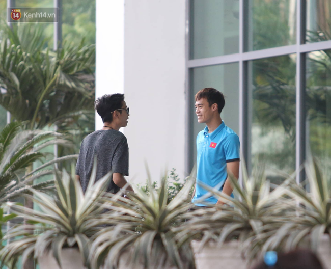 Tuyển Việt Nam nhận tin kh&ocirc;ng vui từ Văn To&agrave;n - Ảnh 1.