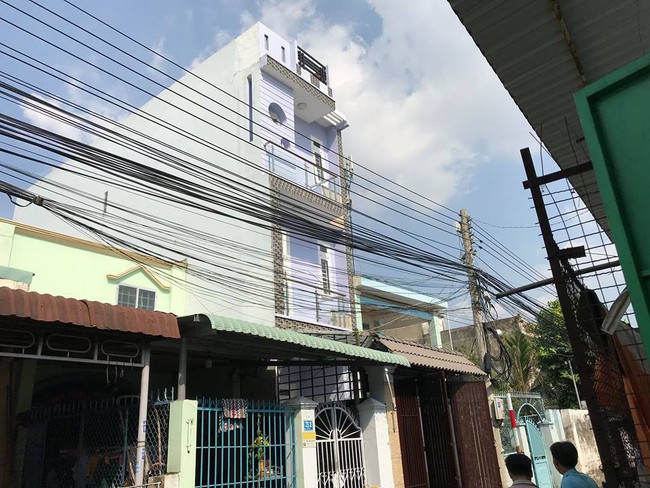 Vụ anh trai chết ngất khi ph&aacute;t hiện em trai chết l&otilde;a thể trong căn nh&agrave; 3 tầng: X&aacute;c định được nguy&ecirc;n nh&acirc;n ban đầu - Ảnh 1.