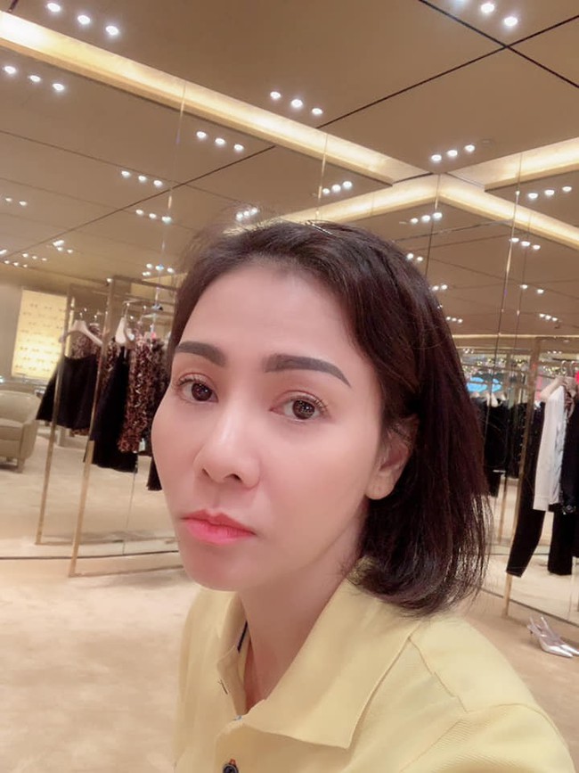 Soi nhất cử nhất động của sao Việt (9/12) - Ảnh 10.