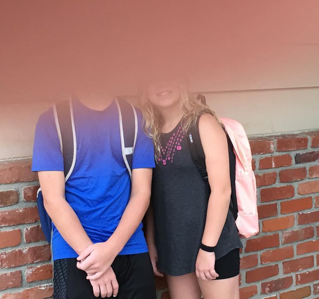 Cười ra nước mắt khi nhờ người lạ l&agrave;m ph&oacute; nh&ograve;m: Ảnh kh&ocirc;ng nh&ograve;e nhoẹt, mờ tịt th&igrave; cũng thấy to&agrave;n ch&acirc;n khiến nh&acirc;n vật ch&iacute;nh cả đời chẳng qu&ecirc;n - Ảnh 9.