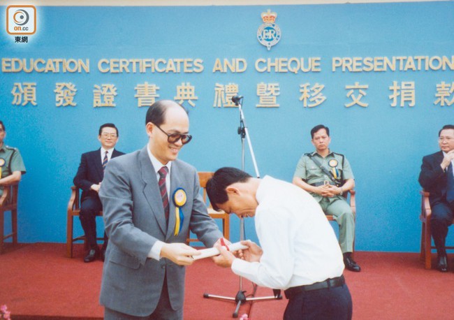 Thiếu nữ trong th&ugrave;ng carton: &Aacute;n mạng đẫm m&aacute;u nhiều uẩn kh&uacute;c rung chuyển Hong Kong hơn 40 năm trước - Ảnh 12.