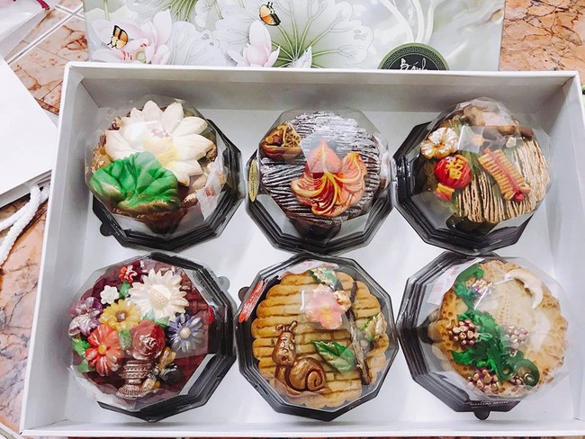 C&ograve;n cả th&aacute;ng nữa mới đến Tết trăng tr&ograve;n, c&aacute;c mẹ đ&atilde; thi nhau khoe b&aacute;nh trung thu tự l&agrave;m đẹp m&ecirc; ly, thơm lừng cả Facebook  - Ảnh 7.