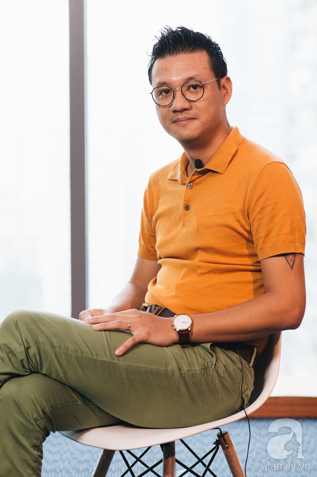 Đạo diễn Khải Anh: T&ocirc;i chọn con tim hay l&iacute; tr&iacute; th&igrave; c&aacute;c bạn cũng biết rồi đấy - Ảnh 1.