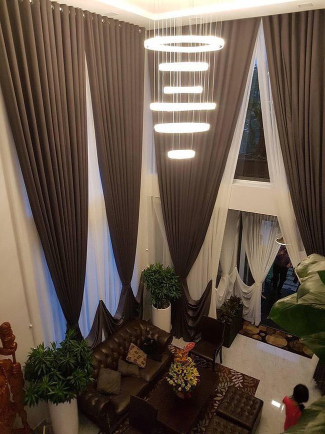 Cận cảnh biệt thự triệu USD lộng lẫy, rộng hơn 500m2 của Qu&aacute;ch Th&agrave;nh Danh tại S&agrave;i G&ograve;n - Ảnh 8.