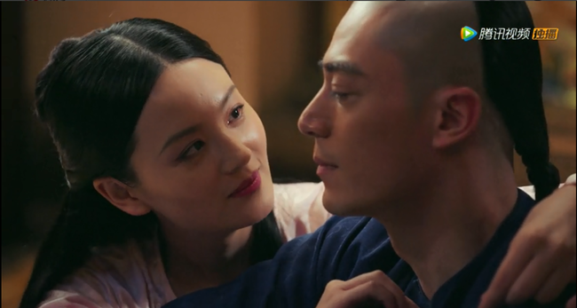 Both demonstrators seduce both Qian Long, but the Both demonstrators seduce both Qian Long, but the