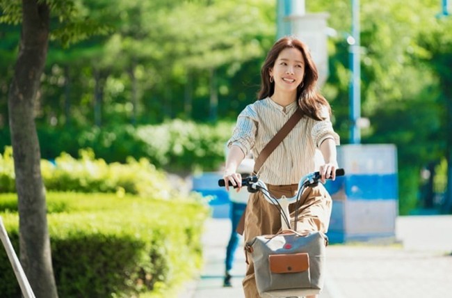 Kh&ocirc;ng cần nổi rầm rộ, Người vợ th&acirc;n quen của Ji Sung - Han Ji Min vẫn đốn tim kh&aacute;n giả v&igrave; những điều n&agrave;y - Ảnh 6.