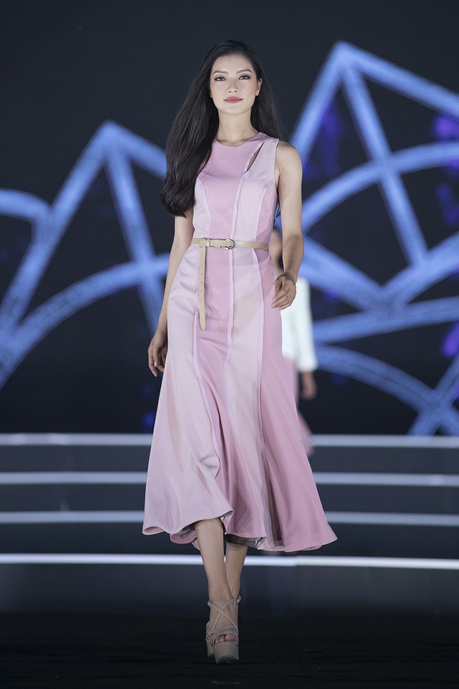 Minh Tiệp bị phản đối khi b&igrave;nh luận th&iacute; sinh Hoa Hậu Việt Nam diện v&aacute;y như vợ m&igrave;nh khi... mang bầu - Ảnh 24.