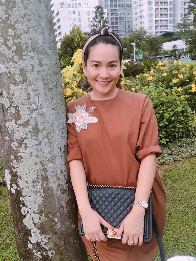 B&iacute; quyết hạnh ph&uacute;c của hai người phụ nữ c&ugrave;ng chồng đi qua thị phi: V&acirc;n Anh vợ đại gia kim cương v&agrave; Anh Thơ b&agrave; x&atilde; B&igrave;nh MInh - Ảnh 5.