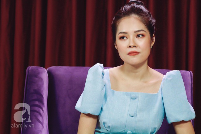 [LIVESTREAM] Dương Cẩm Lynh: Sợ h&ocirc;n nh&acirc;n, chỉ muốn l&agrave;m mẹ đơn th&acirc;n sau khi ly dị chồng đại gia - Ảnh 2.