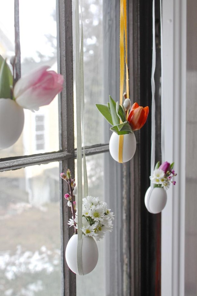 Khung cửa sổ lãng mạn bất ngờ với cách làm rèm hoa vỏ trứng vô cùng tiết kiệm chi phí - Ảnh 10.