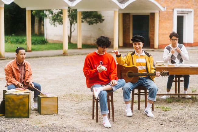 MV mới gặp sự cố, Đức Ph&uacute;c lo lắng gửi lời xin lỗi kh&aacute;n giả  - Ảnh 10.