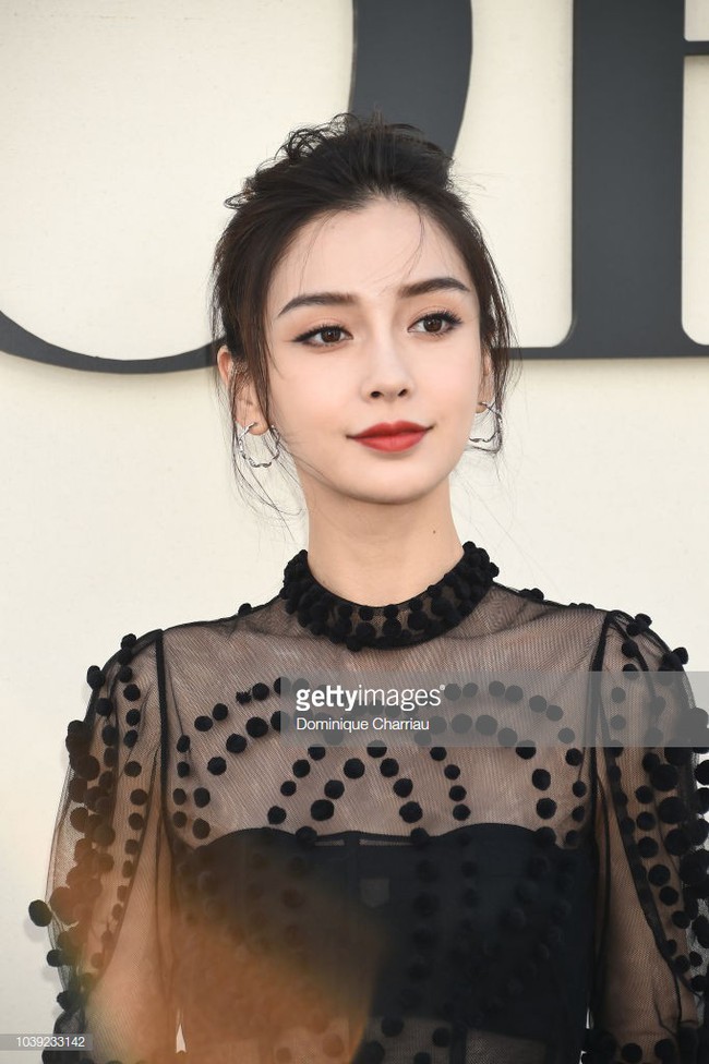 Ống k&iacute;nh ph&oacute;ng vi&ecirc;n nước ngo&agrave;i chứng minh Angela Baby sở hữu nhan sắc đỉnh cao kh&ocirc;ng t&igrave; vết - Ảnh 1.