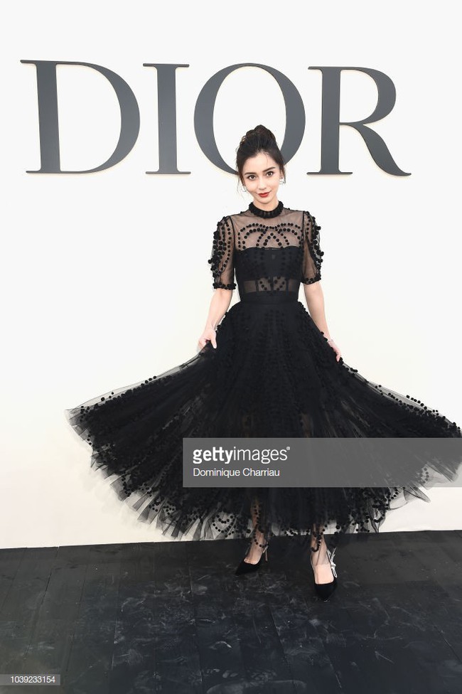 Ống k&iacute;nh ph&oacute;ng vi&ecirc;n nước ngo&agrave;i chứng minh Angela Baby sở hữu nhan sắc đỉnh cao kh&ocirc;ng t&igrave; vết - Ảnh 4.