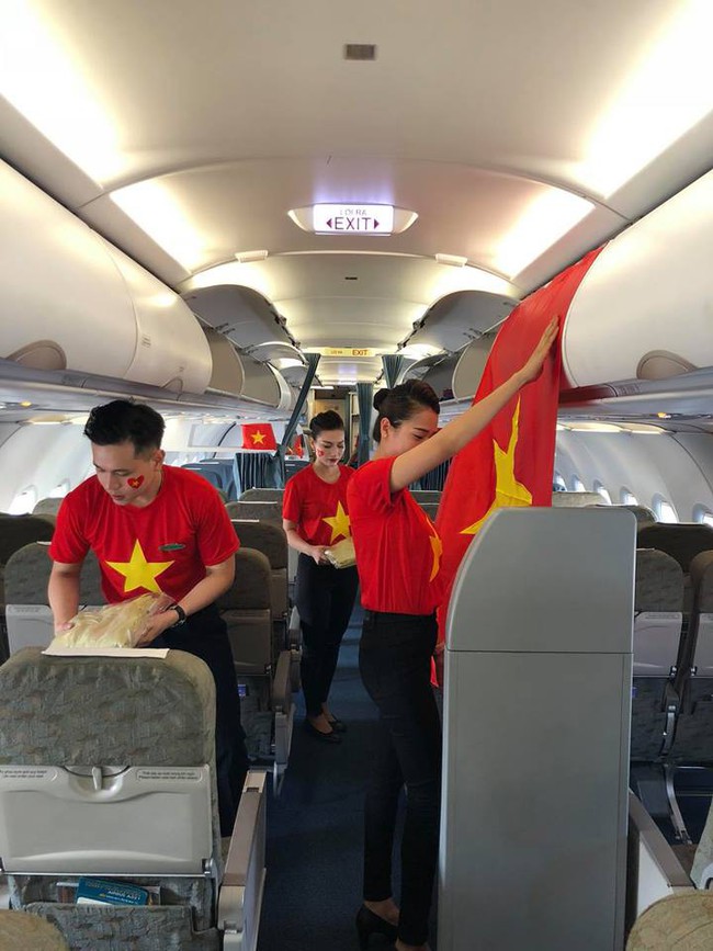 Chuyện đặc biệt giờ mới kể của tiếp viên hàng không trên chuyến chuyên cơ đón đoàn Thể thao Việt Nam ngày 2/9 - Ảnh 2.