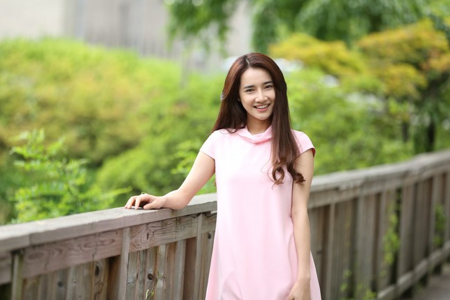 Nếu nghĩ Nh&atilde; Phương chỉ biết kh&oacute;c l&oacute;c sướt mướt tr&ecirc;n m&agrave;n ảnh th&igrave; phải coi ngay 4 bộ phim sau đ&acirc;y - Ảnh 1.