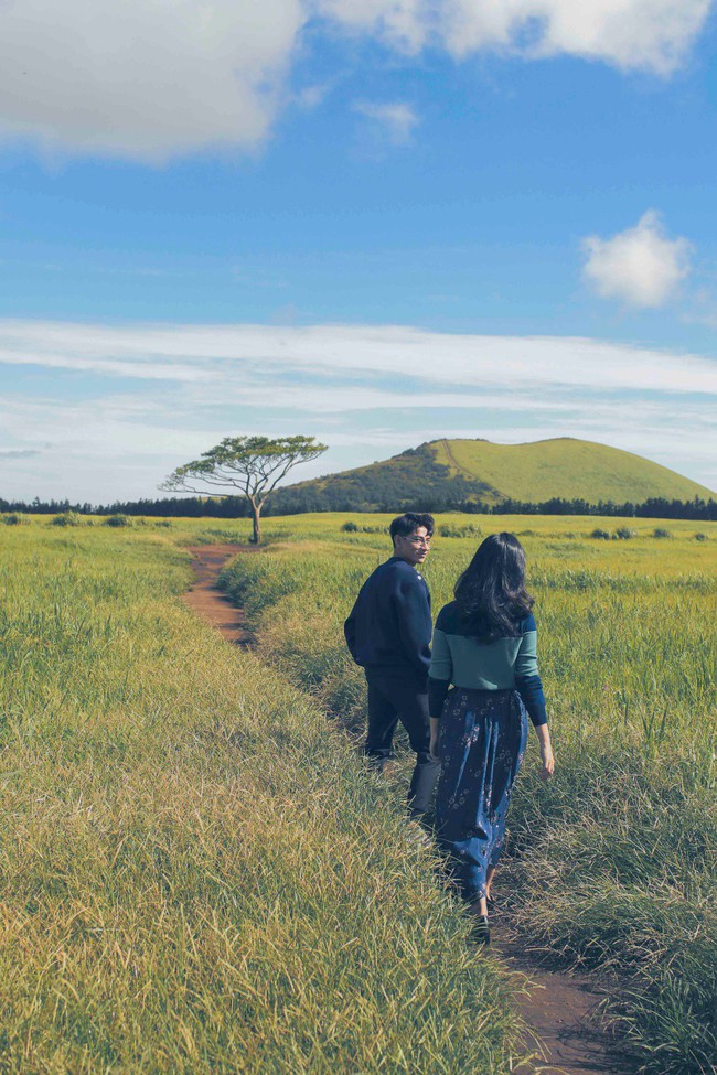 Isaac g&acirc;y ngỡ ng&agrave;ng với loạt h&igrave;nh ảnh đẹp lung linh b&ecirc;n cạnh người y&ecirc;u ở H&agrave;n Quốc - Ảnh 2.