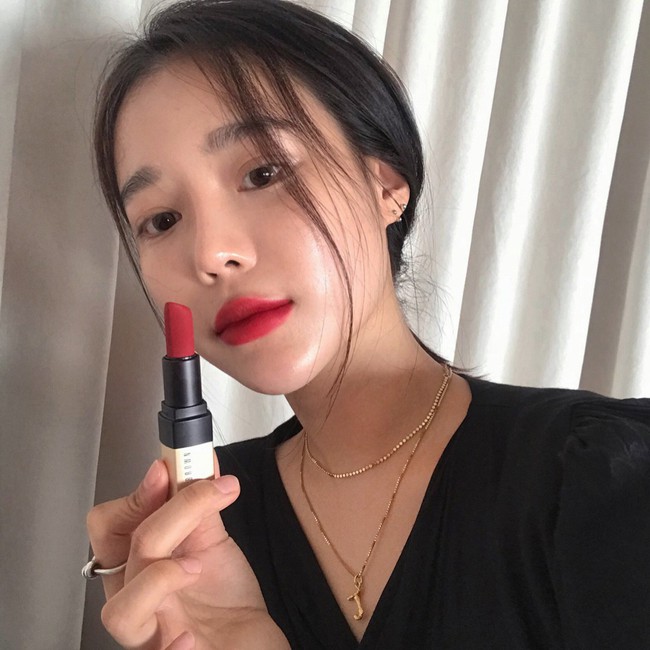 5 c&acirc;y son đỏ t&acirc;n binh đẹp ph&aacute; đảo, c&oacute; khả năng trở th&agrave;nh ch&acirc;n &aacute;i mới của c&aacute;c t&iacute;n đồ l&agrave;m đẹp Việt trong năm 2019 - Ảnh 6.