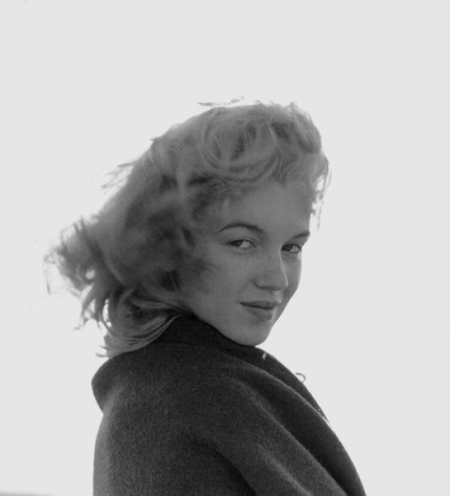 H&eacute; lộ loạt ảnh hiếm thời chưa nổi tiếng của quả bom sex Marilyn Monroe - Ảnh 18.