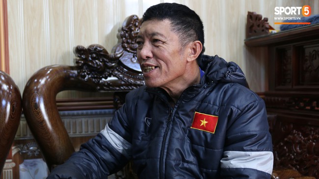 Về thăm nh&agrave; Văn Hậu, ph&aacute;t hiện m&oacute;n qu&agrave; đầu ti&ecirc;n em &uacute;t ĐT Việt Nam mua cho cha mẹ bằng đồng lương kiếm được - Ảnh 3.