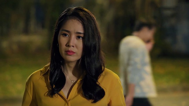 Gạo nếp gạo tẻ: H&acirc;n bị t&igrave;nh cũ bắt c&oacute;c tống tiền 10 tỷ, Hương b&agrave;ng ho&agrave;ng khi tho&aacute;ng nghe được giọng n&oacute;i của Tường - Ảnh 5.