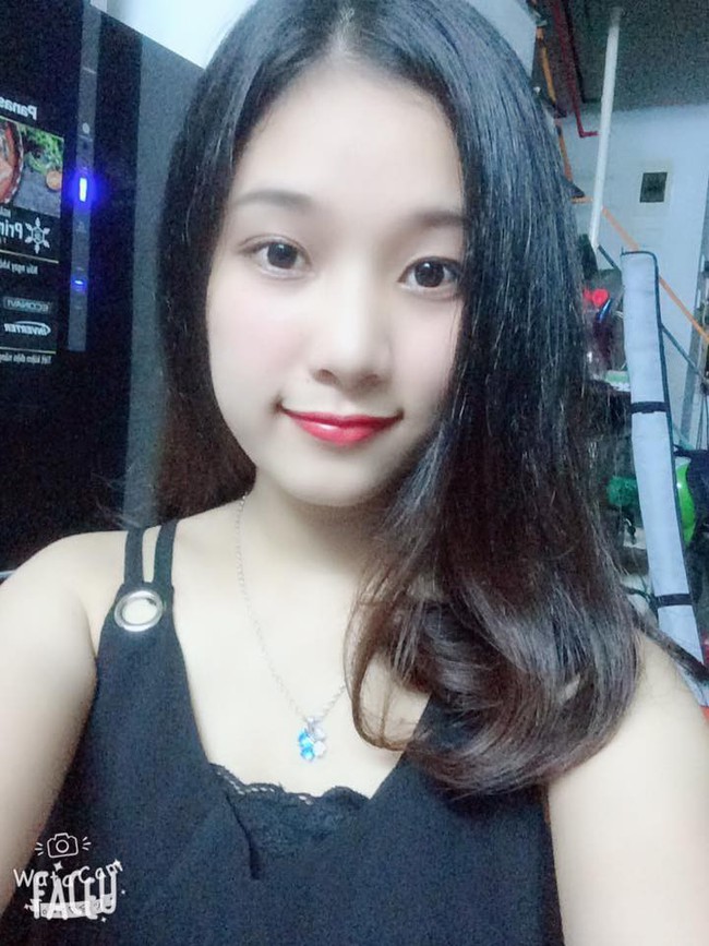 Tờ 200k g&oacute;i trong b&oacute; rau từ qu&ecirc; gửi l&ecirc;n cho con g&aacute;i c&ugrave;ng c&acirc;u chuyện cảm động về t&igrave;nh mẹ - Ảnh 2.