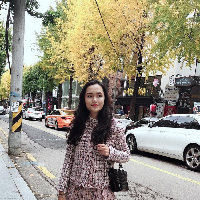 D&agrave;n bạn g&aacute;i cầu thủ Việt: Xinh đẹp, nổi tiếng nhưng chưa hết, họ c&ograve;n c&oacute; cuộc sống sang chảnh đ&aacute;ng ghen tỵ - Ảnh 5.