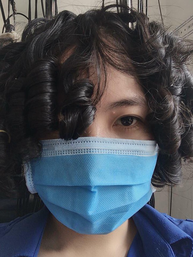 Loạt ảnh chứng minh l&agrave;m t&oacute;c ăn Tết ch&iacute;nh l&agrave; cuộc chơi may rủi bậc nhất của hội chị em những ng&agrave;y n&agrave;y - Ảnh 7.